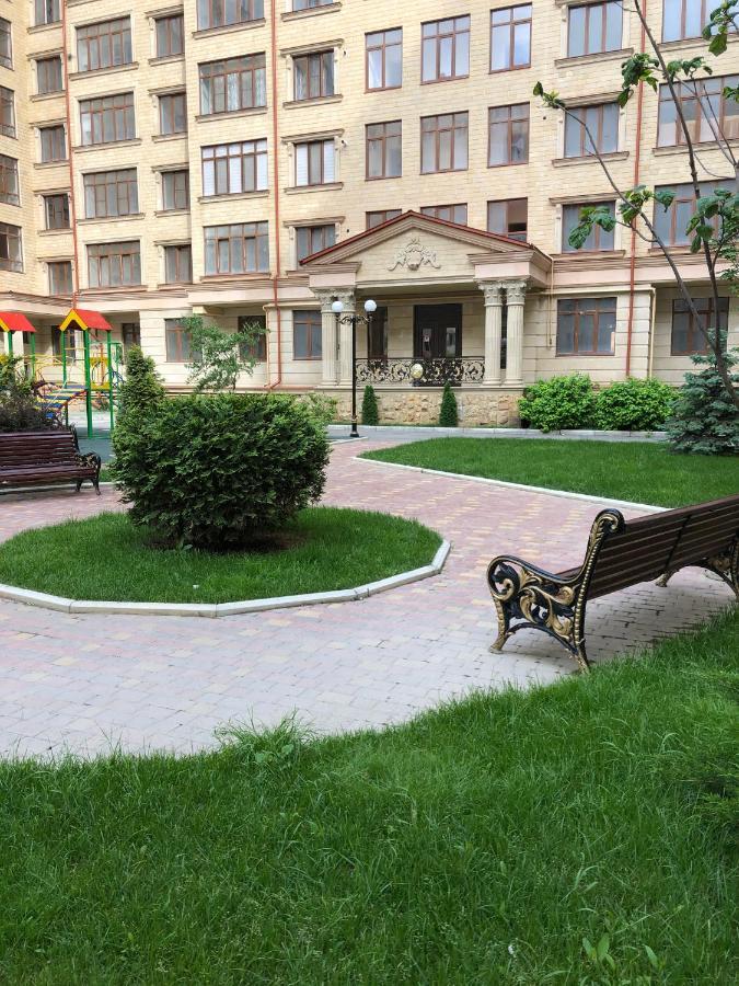 Elitnye Apartamenty Vozle Angi - Areny Kaspiysk Exteriör bild